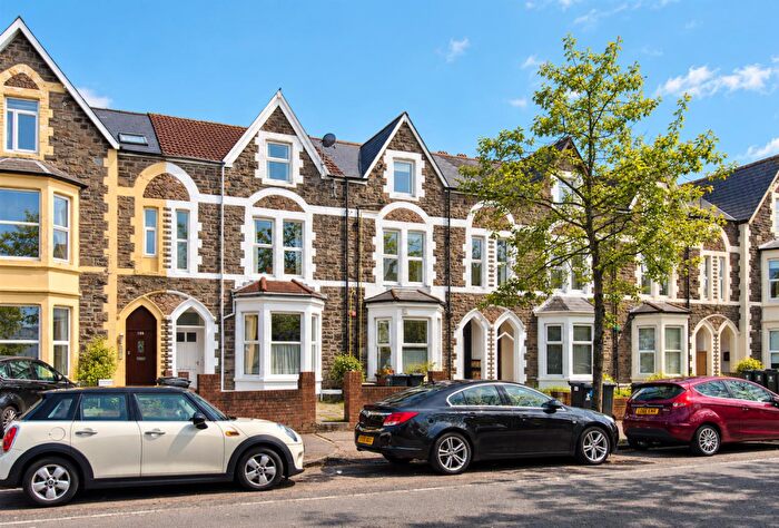 2 Bedroom Private Hall To Rent In Richmond Road, Roath, CF24