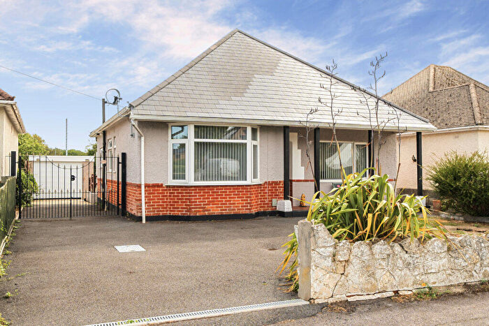 2 Bedroom Bungalow For Sale In Kinson Park Road, Bournemouth, BH10