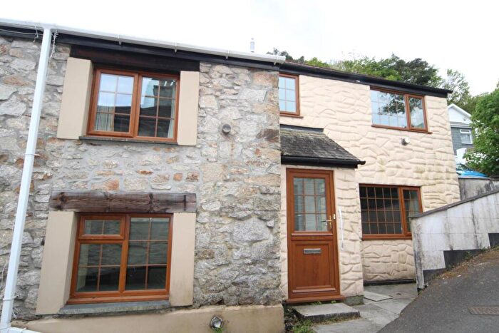 2 Bedroom House For Sale In Gunnislake, PL18