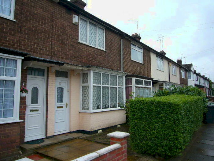 Houses to rent in Maidenhall, Luton