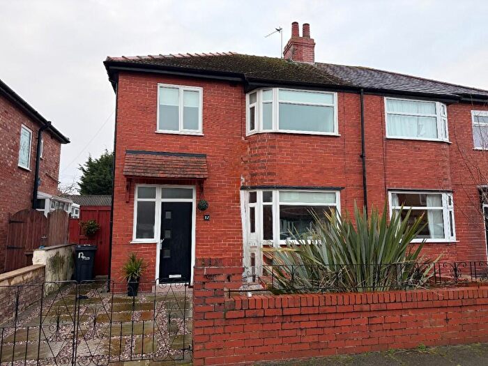 3 Bedroom Semi Detached House For Sale In Fairview Avenue, Lytham St. Annes, Lancashire, FY8