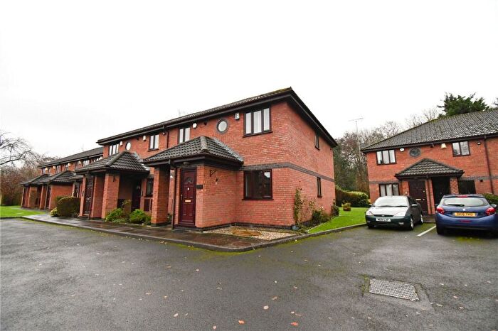 2 Bedroom Flat For Sale In Arrowebrook Court, Greasby Road, Greasby, CH49