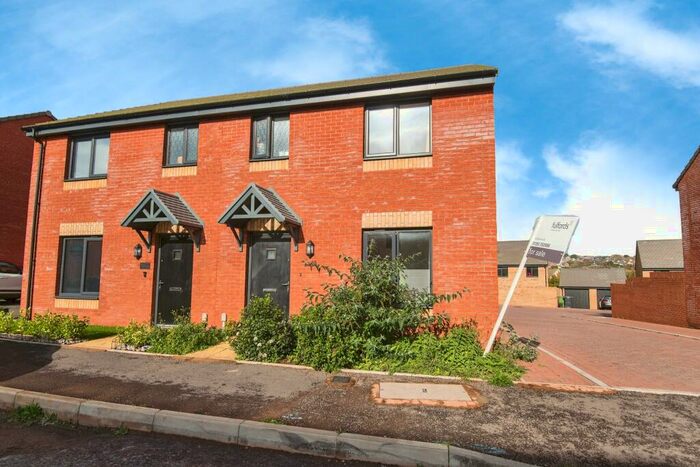 3 Bedroom House To Rent In Roman Way, Mayfield Gardens, EX1