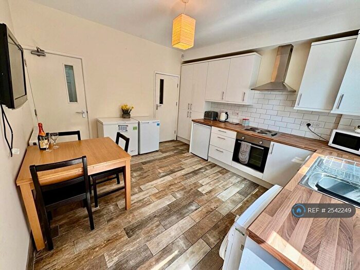 5 Bedroom Terraced House To Rent In Pomona St, Sheffield, S11