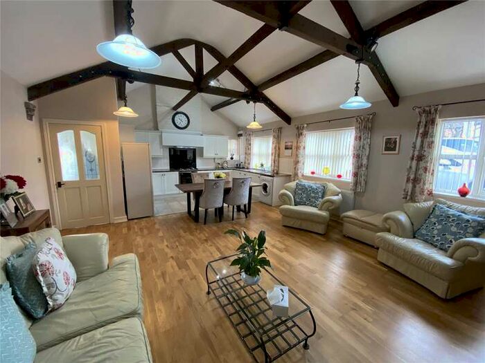 3 Bedroom Bungalow For Sale In 32a Tarbock Road, Huyton, Liverpool