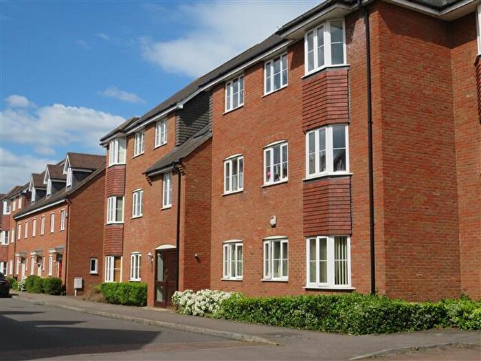 2 Bedroom Apartment To Rent In Newport Pagnell, Milton Keynes, MK16