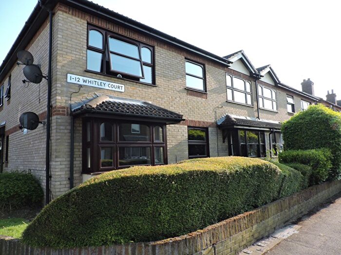 1 Bedroom Flat To Rent In Whitley Court, Hoddesdon, EN11