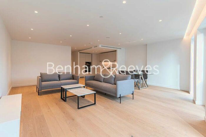 2 Bedroom Flat To Rent In Mount Pleasant, The Postmark, City, WC1X