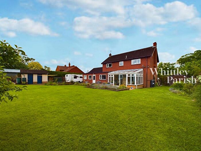 4 Bedroom Detached House For Sale In The Street, Winfarthing, Diss, IP22