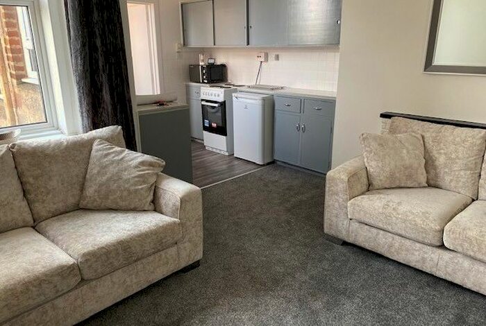 1 Bedroom Flat To Rent In Union Grove, West End, Aberdeen, AB10