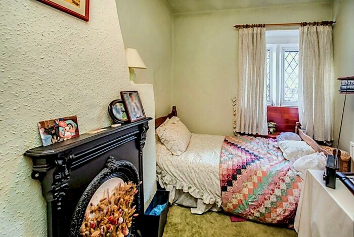 2 Bedroom Terraced House For Sale In Dean Lane, Sowerby Bridge, HX6