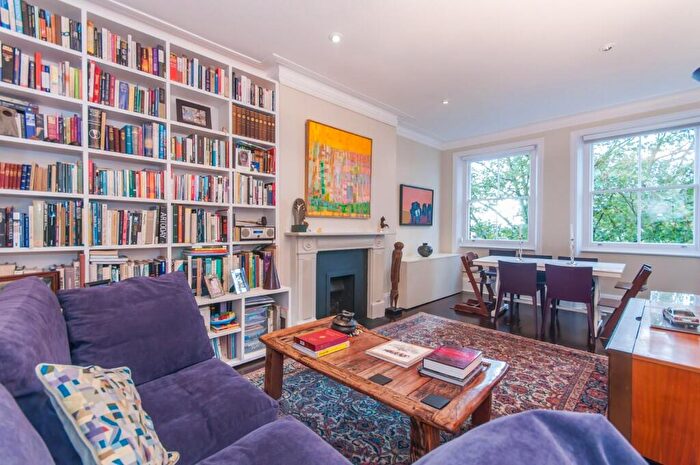 3 Bedroom Flat To Rent In Fellows Road, Belsize Park, NW3