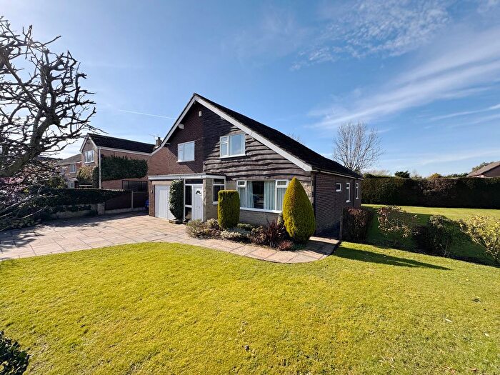 4 Bedroom Detached House For Sale In Charles Close, Hesketh Bank, Preston, PR4
