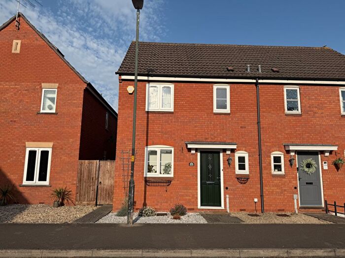 3 Bedroom Semi Detached House For Sale In Cambrian Road, Walton Cardiff, Tewkesbury, GL20