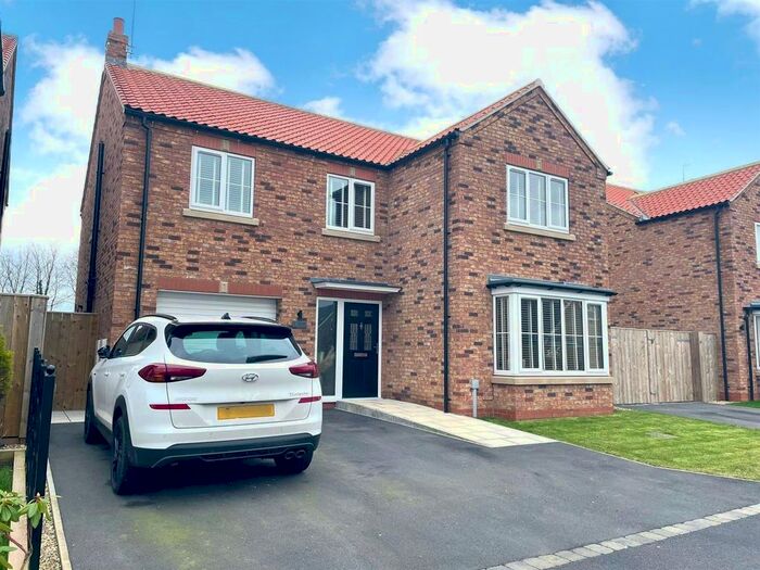 4 Bedroom Property For Sale In Blanchard Close, Beeford, Driffield, YO25