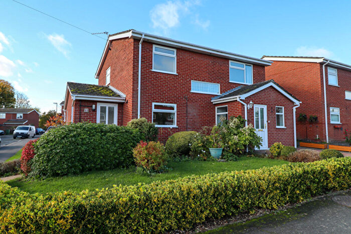 4 Bedroom Detached House For Sale In Lucks Lane, Buckden, St. Neots, Cambridgeshire, PE19