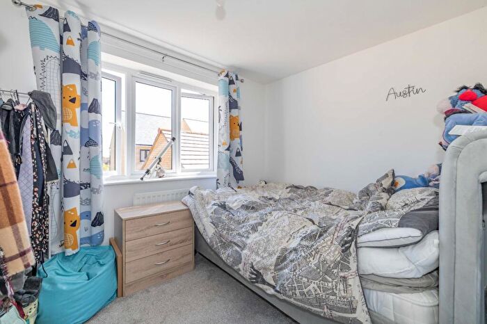 4 Bedroom Detached House For Sale In Bond Close, Faversham, Kent, ME13