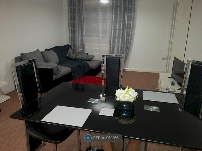 1 Bedroom Flat To Rent In Dudley Street, Luton, LU2