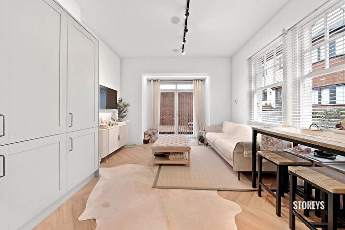 1 Bedroom Property To Rent In Denmark Place, Tring, HP23