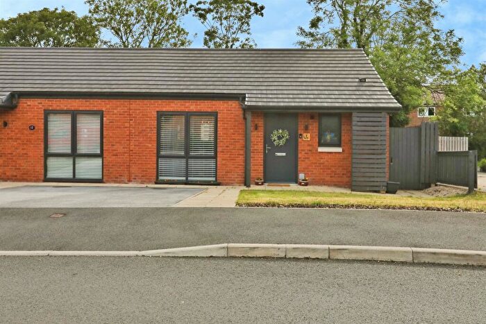 1 Bedroom Semi-Detached Bungalow For Sale In Taiga Place, Rhodesia, Worksop, S80