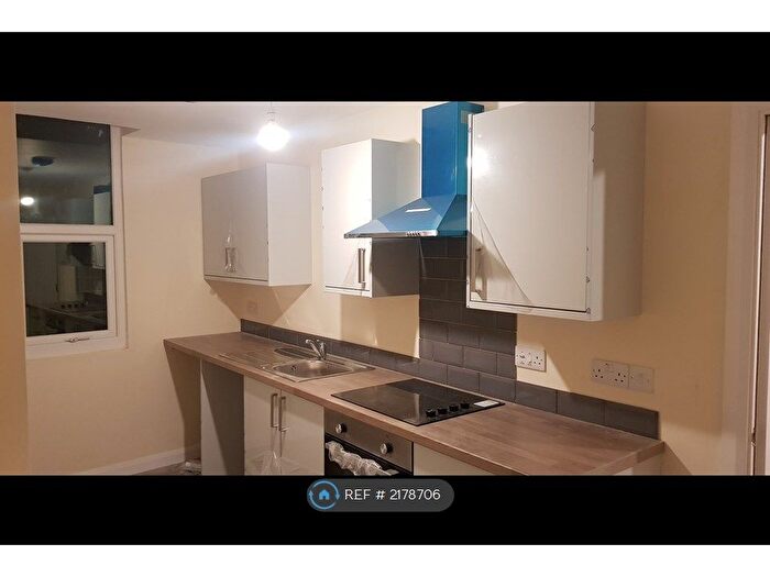 1 Bedroom Flat To Rent In Gladstone Street, Eston, TS6