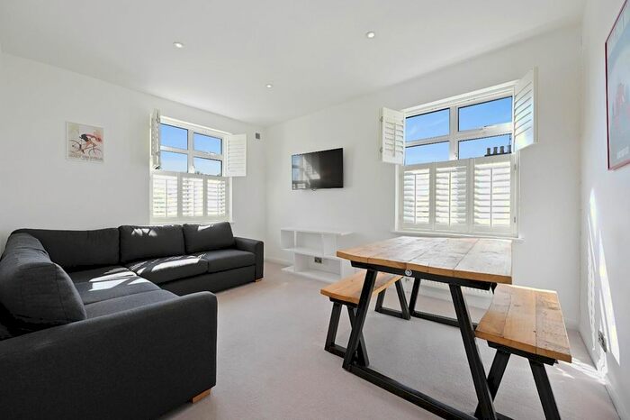 1 Bedroom Flat To Rent In Sterndale Road, London, W14