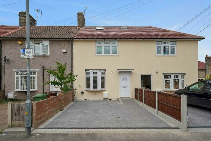 3 Bedroom Terraced House To Rent In Chaplin Road, Dagenham, RM9