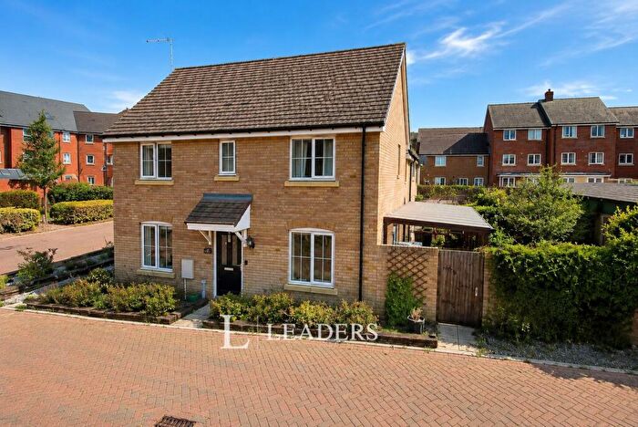 3 Bedroom End Of Terrace House For Sale In Longships Drive, Newton Leys, Bletchley, MK3