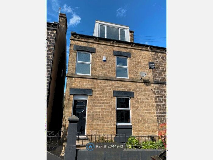 3 Bedroom Terraced House To Rent In Hopwood Street, Barnsley, S70