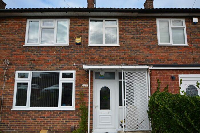 3 Bedroom Terraced House To Rent In Monksfield Way, Slough, SL2