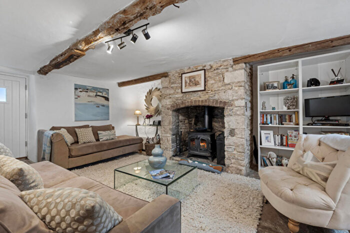 4 Bedroom Semi Detached House For Sale In Corfe Castle, Dorset, BH20