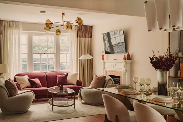 5 Bedroom Terraced House To Rent In Draycott Avenue, Chelsea, SW3