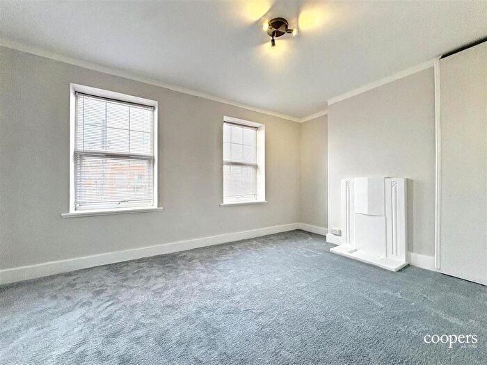 3 Bedroom Apartment To Rent In Victoria Road, Ruislip, HA4