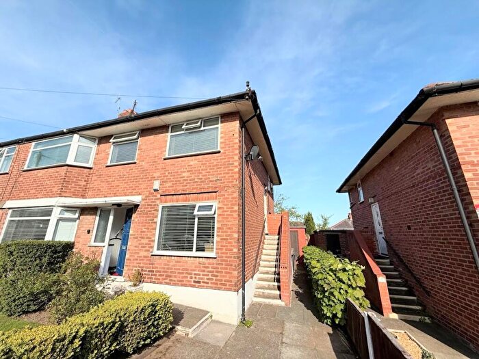 2 Bedroom Flat To Rent In Hughes Avenue, Prescot, L35