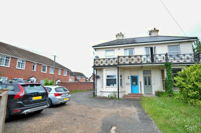 2 Bedroom Flat To Rent In Western Road, Hailsham, BN27