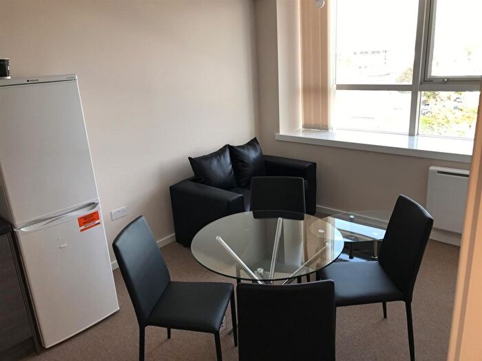 1 Bedroom Flat To Rent In Manchester Road, Altrincham, WA14