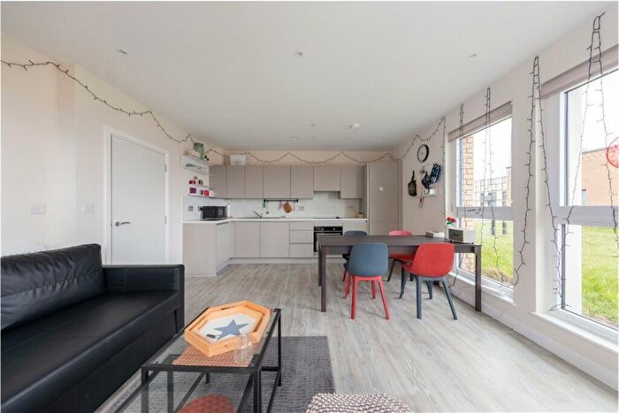 2 Bedroom Apartment To Rent In Alder Point, Green Ferry Way, E17