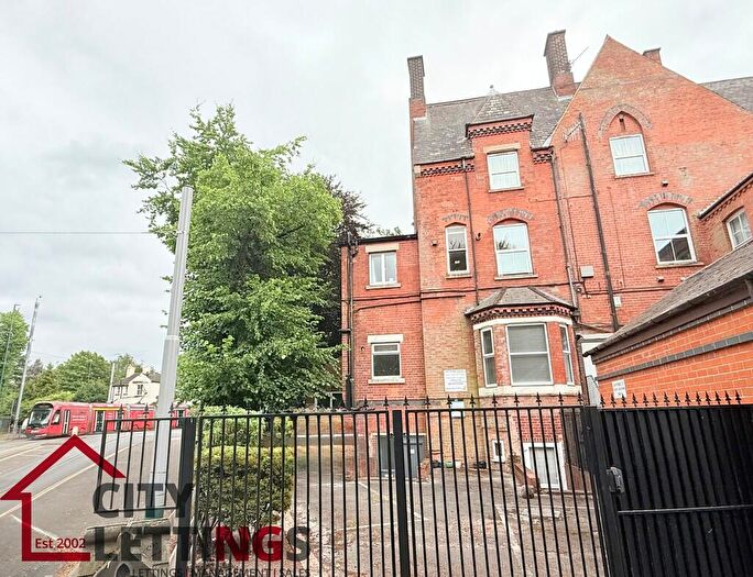 2 Bedroom Apartment To Rent In Forest Road West, Arboretum, NG7