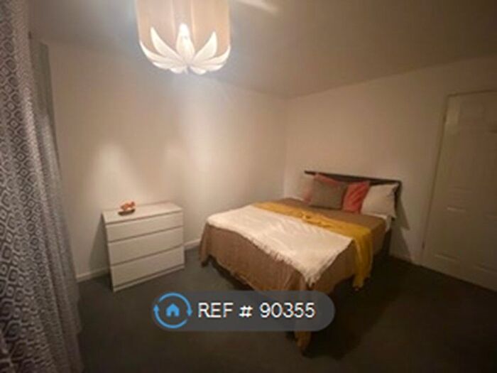 2 Bedroom Flat To Rent In Ravendale Drive, Lincoln, LN2