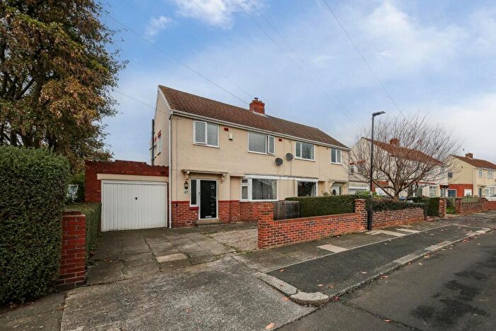 3 Bedroom Semi Detached House For Sale In Hotspur Road, Wallsend, NE28