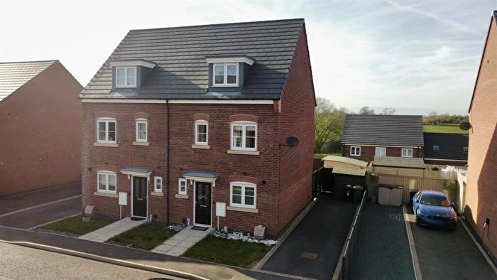 3 Bedroom Semi-Detached House For Sale In Corcoran Close, Shepshed, Loughborough, LE12