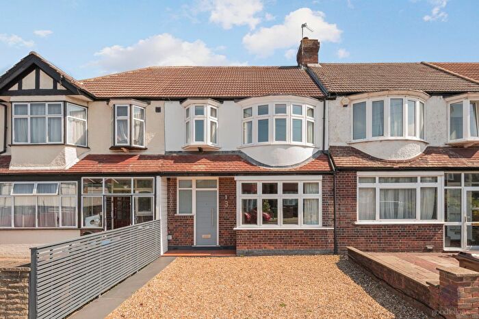 3 Bedroom Terraced House To Rent In Southway, London, SW20