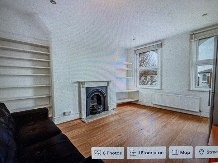 2 Bedroom Flat To Rent In Very Near Windsor Road Area, Ealing Broadway, W5