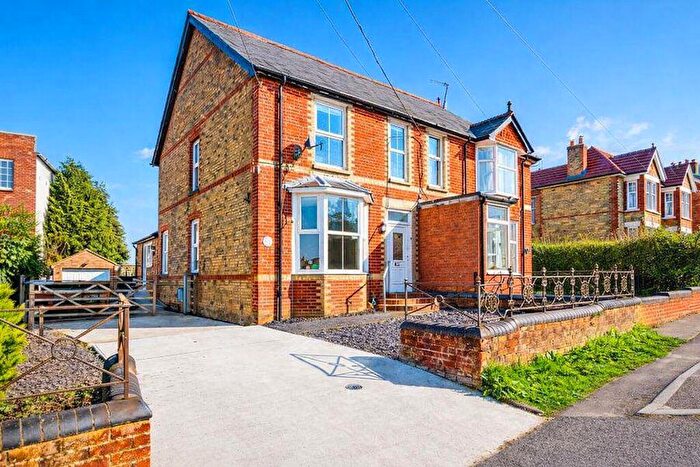 3 Bedroom Detached House To Rent In Shalmsford Street, Canterbury, CT4