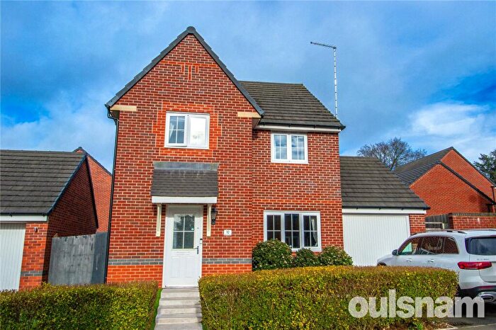 4 Bedroom Detached House To Rent In Morville Street, Webheath, Redditch, Worcestershire, B97
