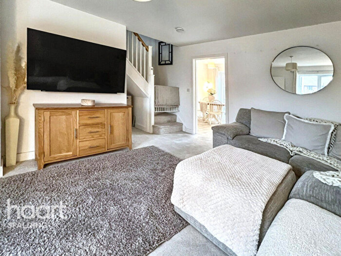 3 Bedroom Semi-Detached House For Sale In Jasmine Crescent, Holbeach, PE12