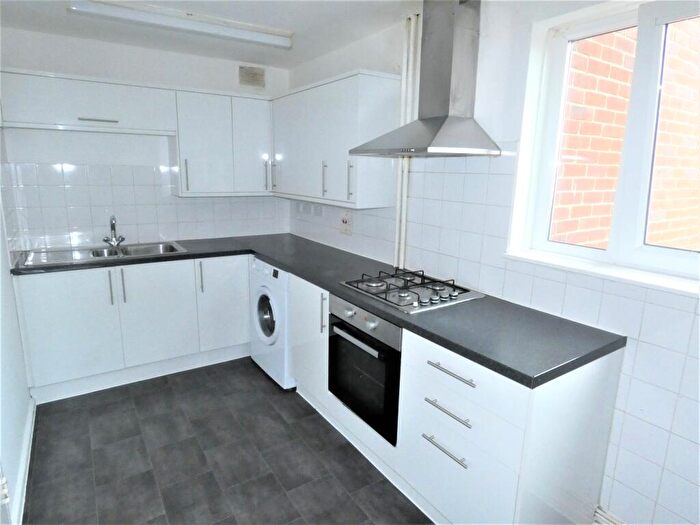 3 Bedroom Maisonette To Rent In Portree Street, London, E14