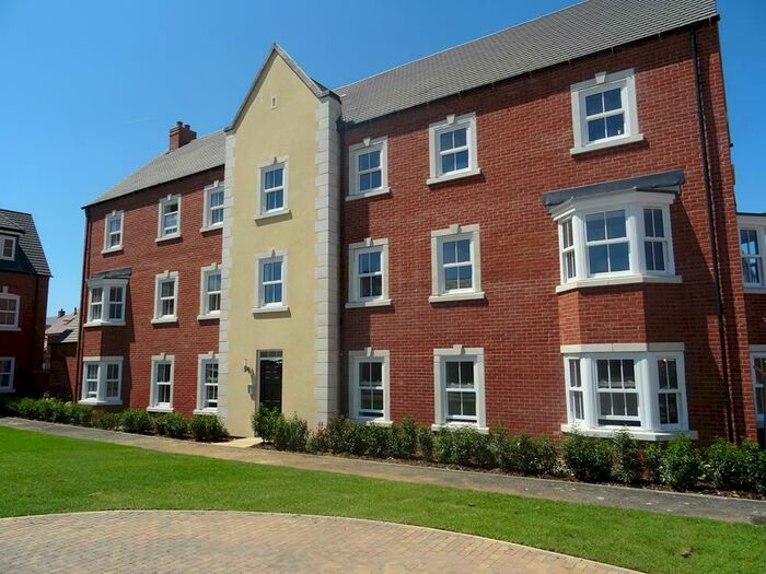 2 Bedroom Apartment To Rent In King Alfred Way, Great Denham, MK40
