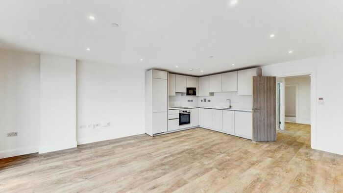 2 Bedroom Flat To Rent In Monarch Apartments, High Road, Willesden, NW10