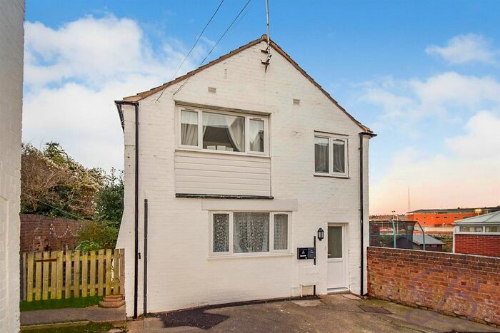 2 Bedroom Flat To Rent In Brunts Street, Mansfield NG18